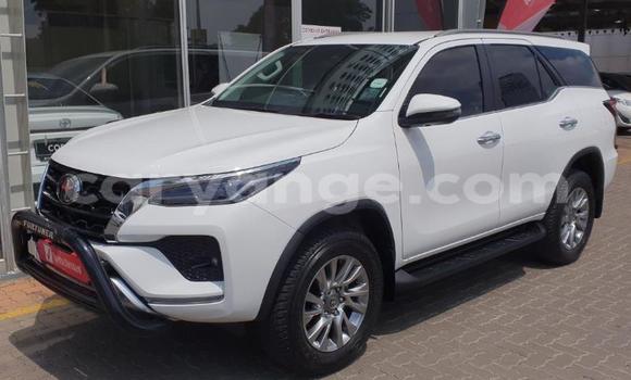 Buy Used Toyota Fortuner Silver Car in Karasburg in Karas