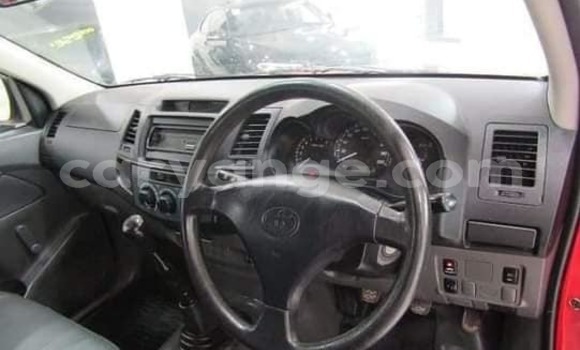 Acheter Occasion Voiture Toyota Hilux Rouge à Windhoek, Namibie Acheter Occasion Voiture Toyota Hilux Rouge à Windhoek, Namibie