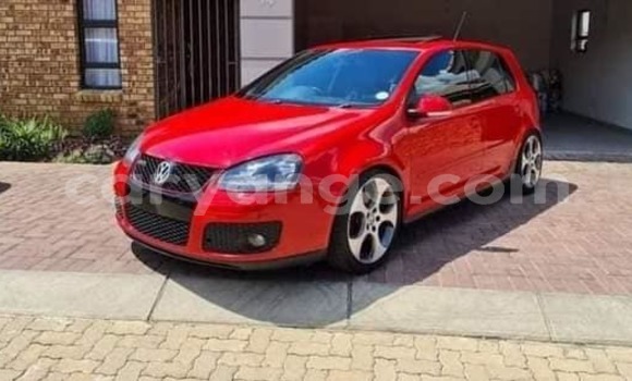 Acheter Occasion Voiture Volkswagen Golf Rouge à Windhoek, Namibie Acheter Occasion Voiture Volkswagen Golf Rouge à Windhoek, Namibie