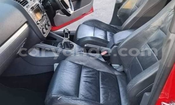 Acheter Occasion Voiture Volkswagen Golf Rouge à Windhoek, Namibie Acheter Occasion Voiture Volkswagen Golf Rouge à Windhoek, Namibie