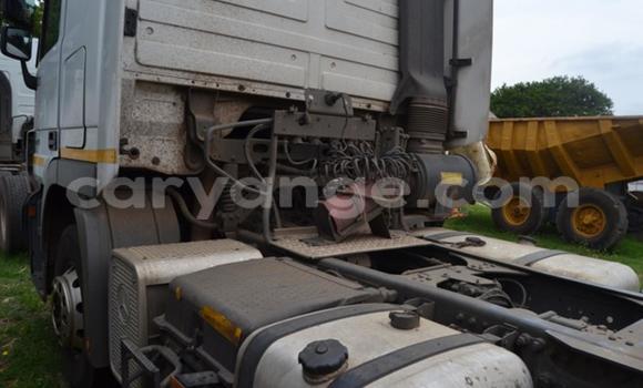 Acheter Occasion Utilitaire Mercedes‒Benz 2644 Blanc à Windhoek, Namibie Acheter Occasion Utilitaire Mercedes‒Benz 2644 Blanc à Windhoek, Namibie