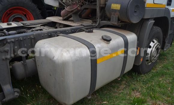 Acheter Occasion Utilitaire Mercedes‒Benz 2644 Blanc à Windhoek, Namibie Acheter Occasion Utilitaire Mercedes‒Benz 2644 Blanc à Windhoek, Namibie