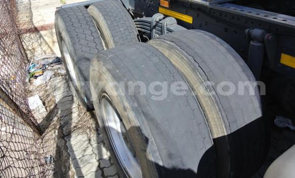 Acheter Occasion Utilitaire Mercedes‒Benz 3331 Blanc à Windhoek, Namibie Acheter Occasion Utilitaire Mercedes‒Benz 3331 Blanc à Windhoek, Namibie