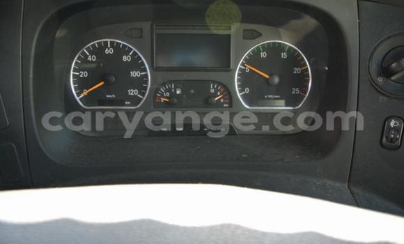 Acheter Occasion Utilitaire Mercedes‒Benz 3331 Blanc à Windhoek, Namibie Acheter Occasion Utilitaire Mercedes‒Benz 3331 Blanc à Windhoek, Namibie