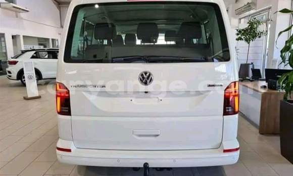 Buy Used Volkswagen Transporter White Car in Windhoek in Namibia Buy Used Volkswagen Transporter White Car in Windhoek in Namibia