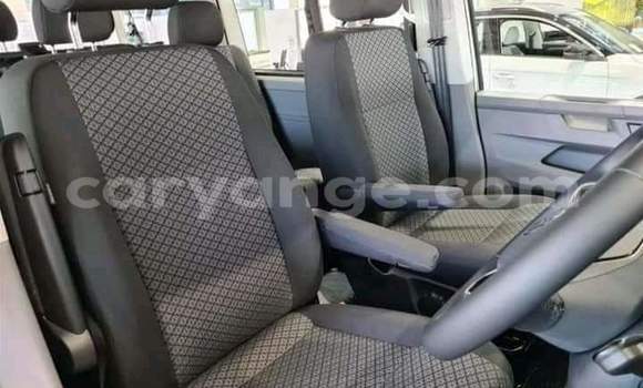 Buy Used Volkswagen Transporter White Car in Windhoek in Namibia Buy Used Volkswagen Transporter White Car in Windhoek in Namibia
