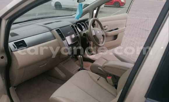 Acheter Occasion Voiture Nissan Tiida Marron à Windhoek, Namibie Acheter Occasion Voiture Nissan Tiida Marron à Windhoek, Namibie