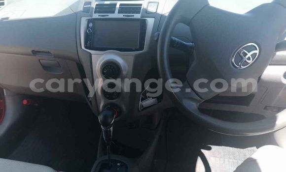 Acheter Occasion Voiture Toyota Vitz Rouge à Windhoek, Namibie Acheter Occasion Voiture Toyota Vitz Rouge à Windhoek, Namibie