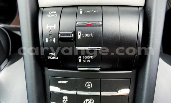 Buy Used Porsche Cayenne Blue Car in Windhoek in Namibia Buy Used Porsche Cayenne Blue Car in Windhoek in Namibia