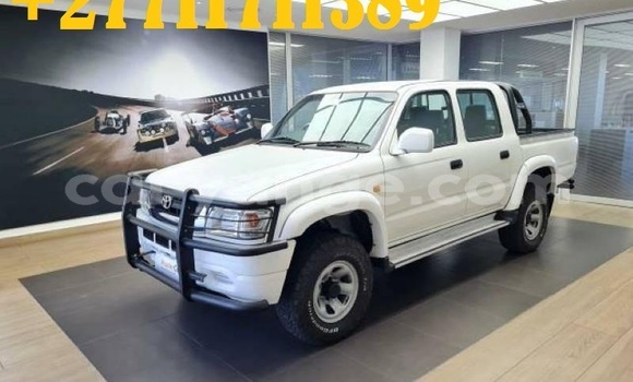 Buy Used Toyota Hilux White Car in Windhoek in Namibia