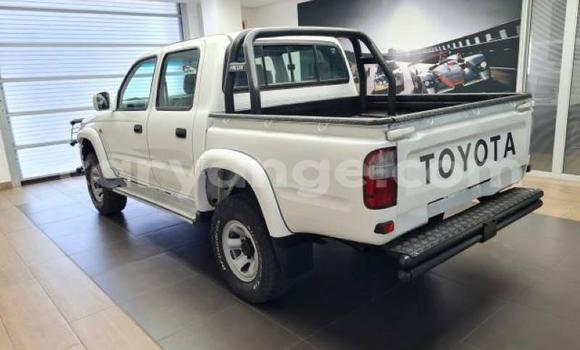 Buy Used Toyota Hilux White Car in Windhoek in Namibia Buy Used Toyota Hilux White Car in Windhoek in Namibia