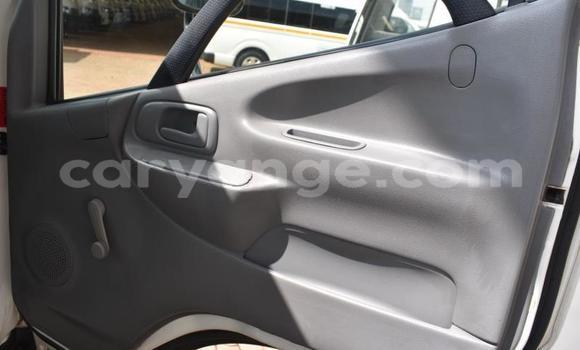 Acheter Occasion Utilitaire Toyota Dyna Blanc à Windhoek, Namibie Acheter Occasion Utilitaire Toyota Dyna Blanc à Windhoek, Namibie