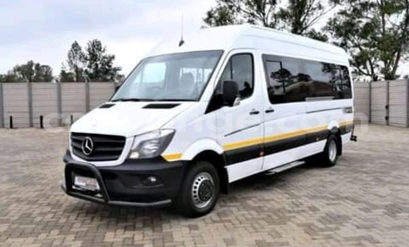Buy Used Mercedes Viano White Car in Windhoek in Namibia Buy Used Mercedes Viano White Car in Windhoek in Namibia
