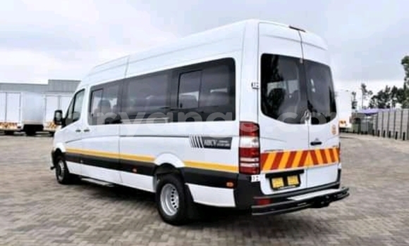Buy Used Mercedes Viano White Car in Windhoek in Namibia Buy Used Mercedes Viano White Car in Windhoek in Namibia