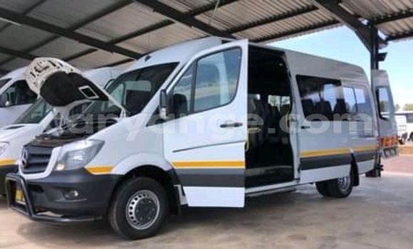 Buy Used Mercedes Viano White Car in Windhoek in Namibia Buy Used Mercedes Viano White Car in Windhoek in Namibia