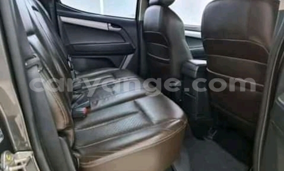 Buy Used Isuzu D–MAX Silver Car in Windhoek in Namibia Buy Used Isuzu D–MAX Silver Car in Windhoek in Namibia