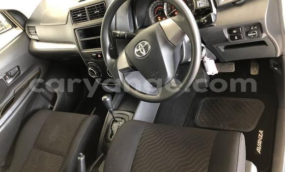 Acheter Occasion Voiture Toyota Avanza Marron à Windhoek, Namibie Acheter Occasion Voiture Toyota Avanza Marron à Windhoek, Namibie