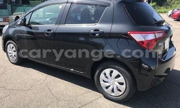 Acheter Occasion Voiture Toyota Vitz Noir à Windhoek, Namibie Acheter Occasion Voiture Toyota Vitz Noir à Windhoek, Namibie