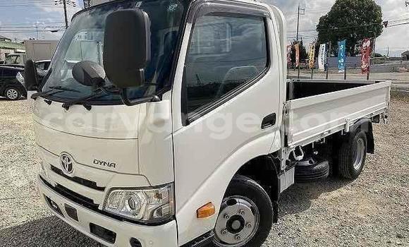 Buy Used Toyota Dyna White Car in Windhoek in Namibia