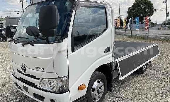 Buy Used Toyota Dyna White Car in Windhoek in Namibia Buy Used Toyota Dyna White Car in Windhoek in Namibia