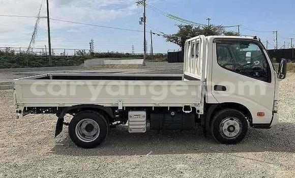 Buy Used Toyota Dyna White Car in Windhoek in Namibia Buy Used Toyota Dyna White Car in Windhoek in Namibia