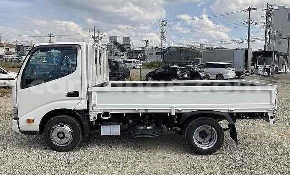Buy Used Toyota Dyna White Car in Windhoek in Namibia Buy Used Toyota Dyna White Car in Windhoek in Namibia