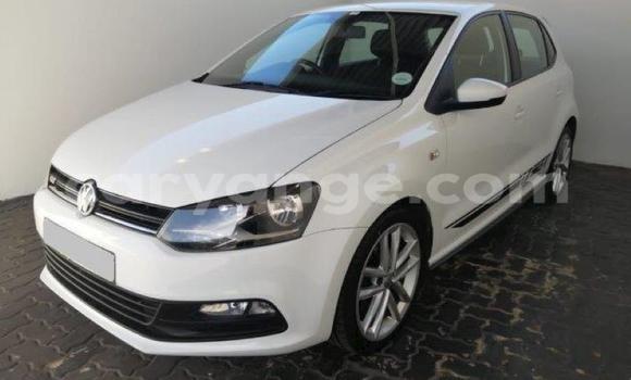 Acheter Occasion Voiture Volkswagen Polo Blanc à Gobabis, Omaheke Acheter Occasion Voiture Volkswagen Polo Blanc à Gobabis, Omaheke