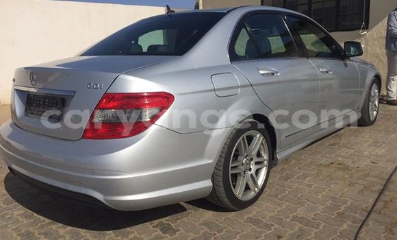 Buy Used Mercedes‒Benz 190 Black Car in Walvis Bay in Namibia Buy Used Mercedes‒Benz 190 Black Car in Walvis Bay in Namibia