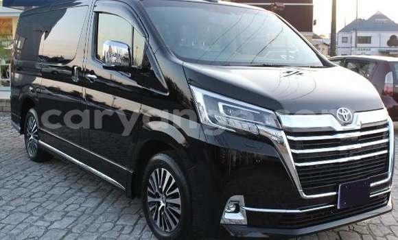 Buy Used Toyota Grand HiAce Black Car in Grootfontein in Namibia Buy Used Toyota Grand HiAce Black Car in Grootfontein in Namibia