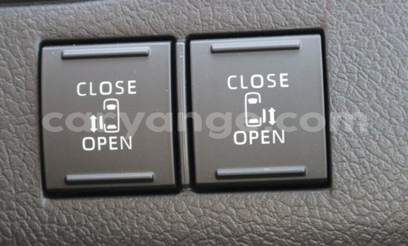 Buy Used Toyota Grand HiAce Black Car in Grootfontein in Namibia Buy Used Toyota Grand HiAce Black Car in Grootfontein in Namibia