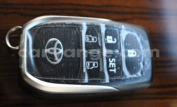 Buy Used Toyota Grand HiAce Black Car in Grootfontein in Namibia Buy Used Toyota Grand HiAce Black Car in Grootfontein in Namibia