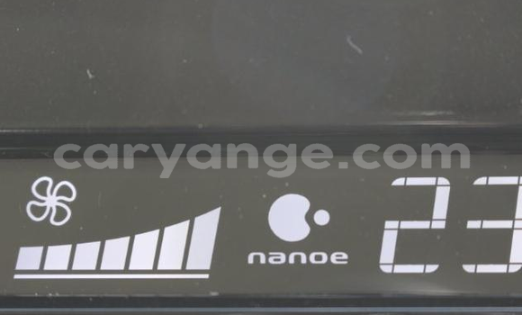 Buy Used Toyota Grand HiAce Black Car in Grootfontein in Namibia Buy Used Toyota Grand HiAce Black Car in Grootfontein in Namibia