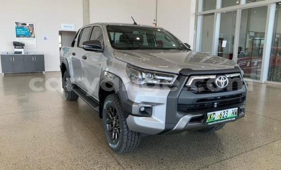 Acheter Occasion Voiture Toyota Hilux Gris à Karasburg, Karas