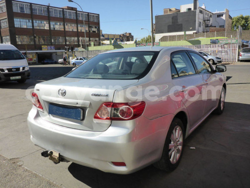 Big with watermark 2011 toyota corolla 9