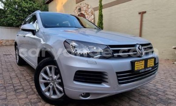 Buy Used Volkswagen Touareg Silver Car in Windhoek in Namibia