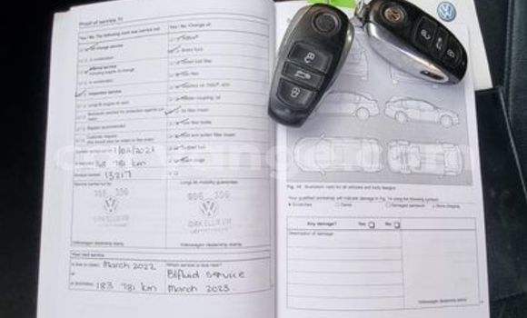 Acheter Occasion Voiture Volkswagen Touareg Gris à Windhoek, Namibie Acheter Occasion Voiture Volkswagen Touareg Gris à Windhoek, Namibie