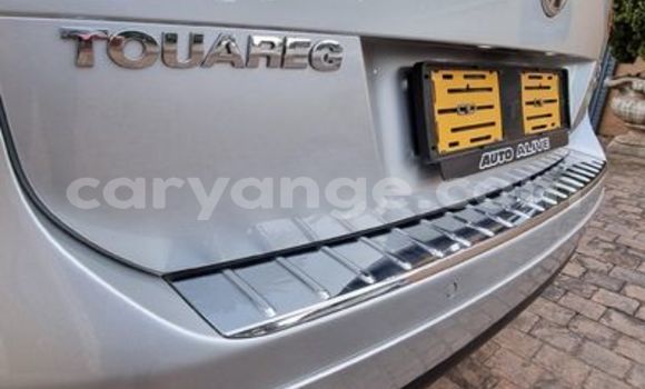 Acheter Occasion Voiture Volkswagen Touareg Gris à Windhoek, Namibie Acheter Occasion Voiture Volkswagen Touareg Gris à Windhoek, Namibie