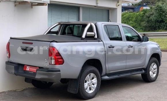 Buy Used Toyota Hilux Silver Car in Karasburg in Karas Buy Used Toyota Hilux Silver Car in Karasburg in Karas