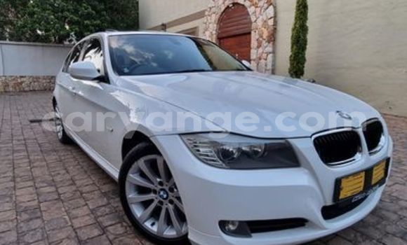 Acheter Occasion Voiture BMW 3–Series Blanc à Windhoek, Namibie Acheter Occasion Voiture BMW 3–Series Blanc à Windhoek, Namibie
