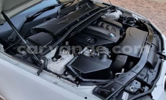 Acheter Occasion Voiture BMW 3–Series Blanc à Windhoek, Namibie Acheter Occasion Voiture BMW 3–Series Blanc à Windhoek, Namibie