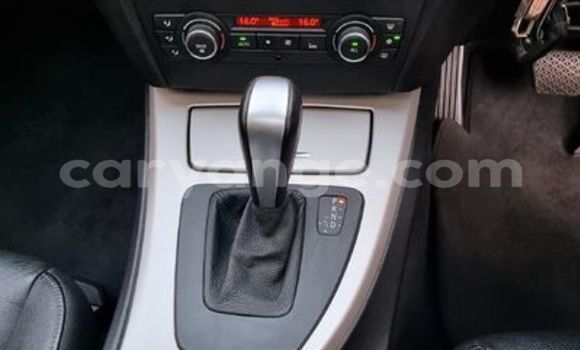 Acheter Occasion Voiture BMW 3–Series Blanc à Windhoek, Namibie Acheter Occasion Voiture BMW 3–Series Blanc à Windhoek, Namibie