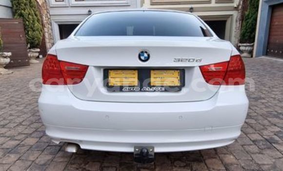 Acheter Occasion Voiture BMW 3–Series Blanc à Windhoek, Namibie Acheter Occasion Voiture BMW 3–Series Blanc à Windhoek, Namibie