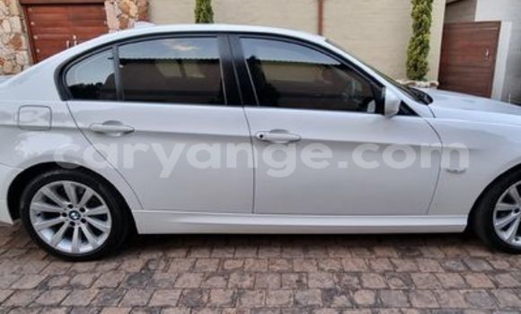 Acheter Occasion Voiture BMW 3–Series Blanc à Windhoek, Namibie Acheter Occasion Voiture BMW 3–Series Blanc à Windhoek, Namibie