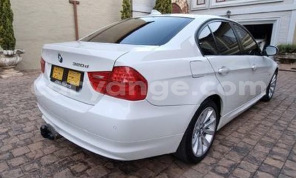 Acheter Occasion Voiture BMW 3–Series Blanc à Windhoek, Namibie Acheter Occasion Voiture BMW 3–Series Blanc à Windhoek, Namibie