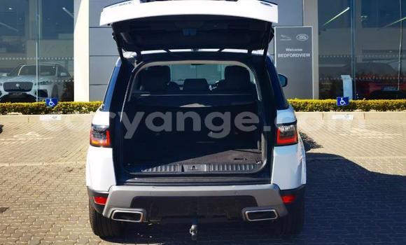 Acheter Occasion Voiture Land Rover Range Rover Sport Blanc à Karasburg, Karas Acheter Occasion Voiture Land Rover Range Rover Sport Blanc à Karasburg, Karas
