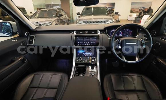Acheter Occasion Voiture Land Rover Range Rover Sport Blanc à Karasburg, Karas Acheter Occasion Voiture Land Rover Range Rover Sport Blanc à Karasburg, Karas