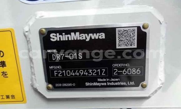 Acheter Import Utilitaire Hino Ranger Blanc à Windhoek, Namibie Acheter Import Utilitaire Hino Ranger Blanc à Windhoek, Namibie