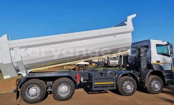Buy Used Mercedes‒Benz Tipper White Truck in Windhoek in Namibia Buy Used Mercedes‒Benz Tipper White Truck in Windhoek in Namibia