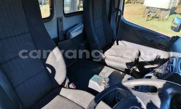 Buy Used Mercedes‒Benz Tipper White Truck in Windhoek in Namibia Buy Used Mercedes‒Benz Tipper White Truck in Windhoek in Namibia