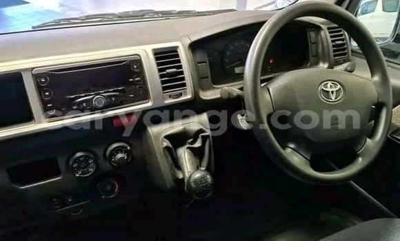 Buy Used Toyota iQ White Car in Karasburg in Karas Buy Used Toyota iQ White Car in Karasburg in Karas